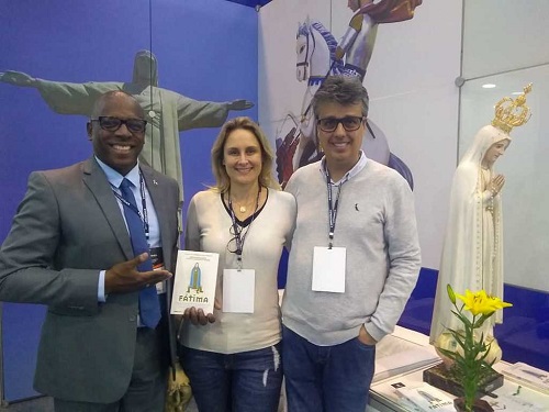 Berthauldo Soares e Kenya Camerotte, responsáveis pelo Santuário de Fátima do Recreio com assessor da Setur Sandro Capadócia (1)